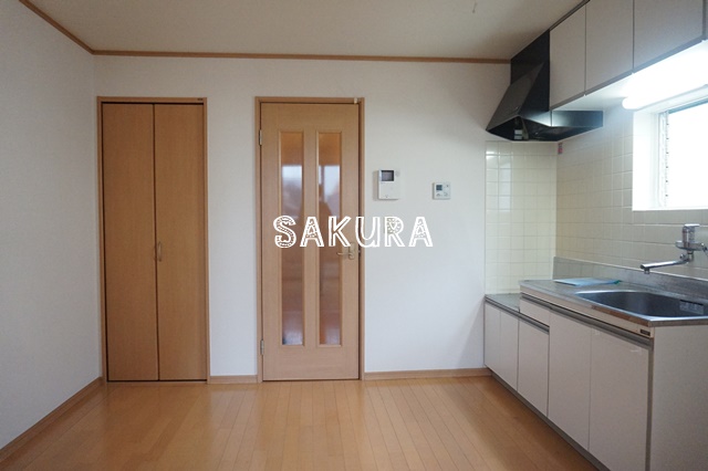 居室・リビング　開放感のあるゆったりとしたお部屋です♪