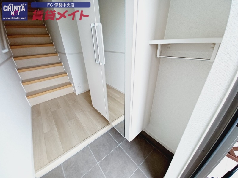 収納　別部屋同型タイプです。