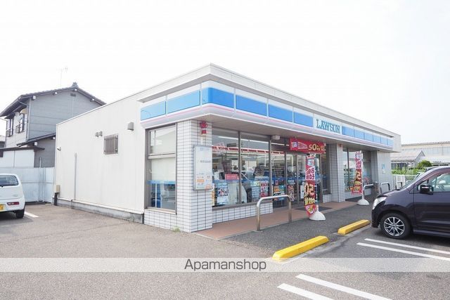 コンビニ　ローソン新潟白根七軒店（コンビニ）まで936m