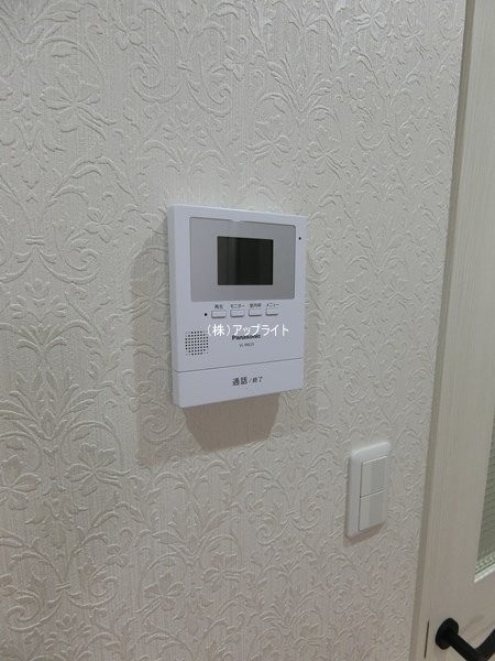セキュリティ　モニター付インターホン
