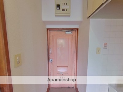 ゴールデン東海の玄関写真