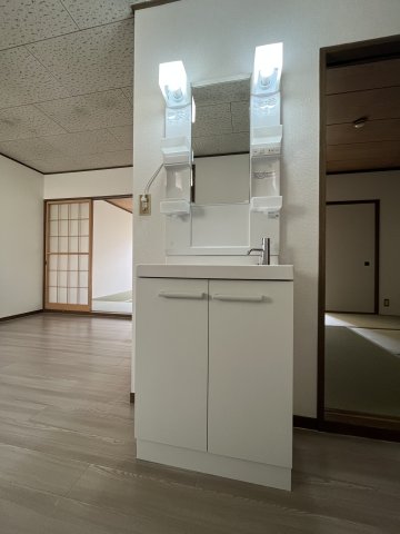 洗面設備　※203号室参考写真