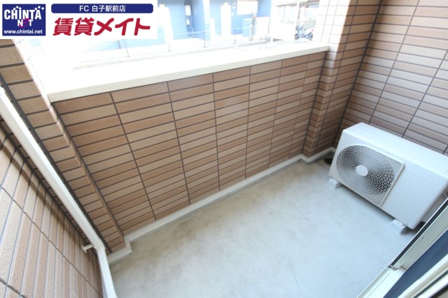 バルコニー　同物件別部屋の写真