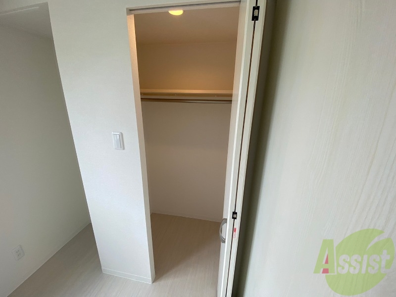 収納　収納もバッチリあるのでお部屋が片付きますよ！