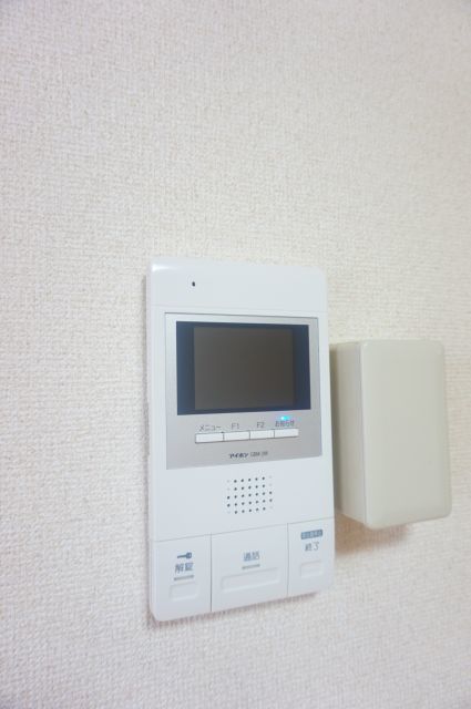 セキュリティ　※補修前の参考画像の為、設備等は現況優先。