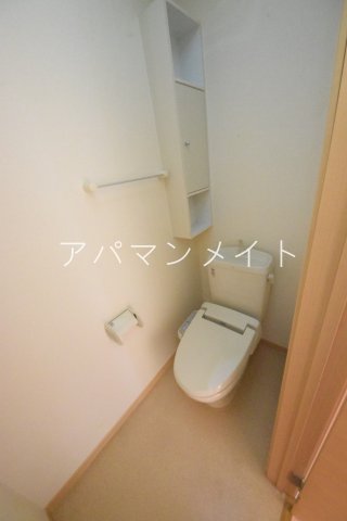 トイレ　ウォシュレット付き！
