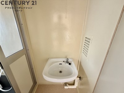 洗面設備　洗面台付き！