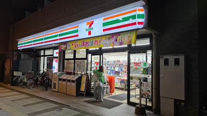 コンビニ　セブンイレブン 港区芝3丁目店（コンビニ）まで87m