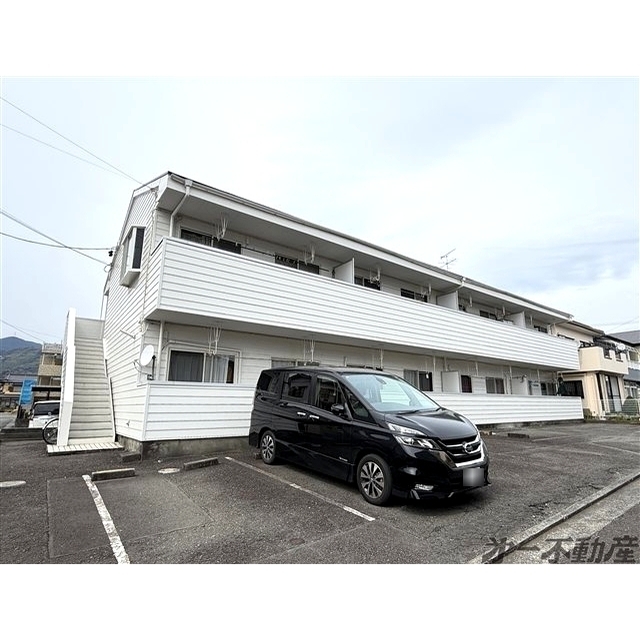 エントランス　建物外観