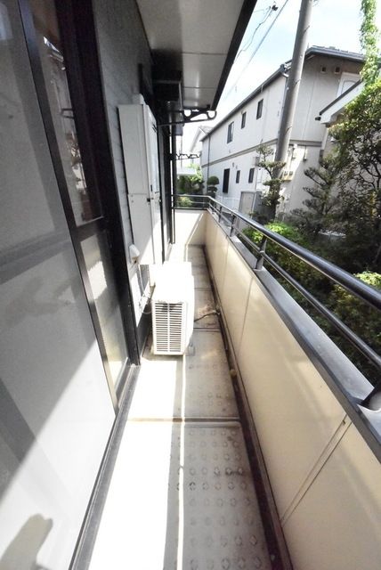 バルコニー　室内・室内設備