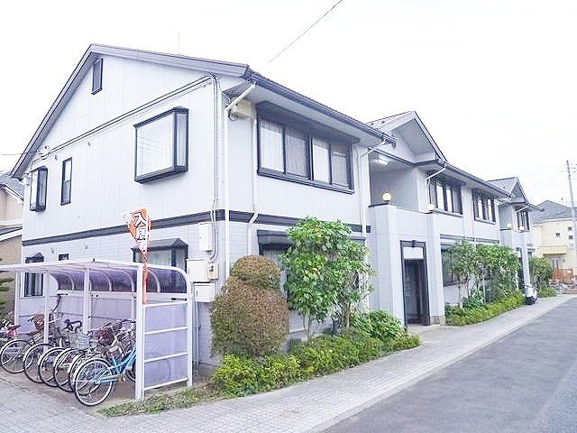 建物外観　閑静な住宅街
