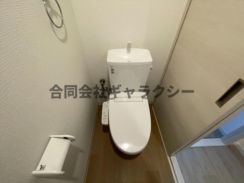 トイレ　温水洗浄便座で快適