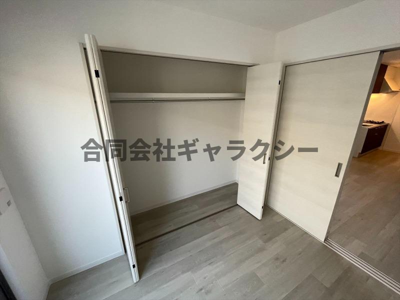 収納　クローゼット収納ございます