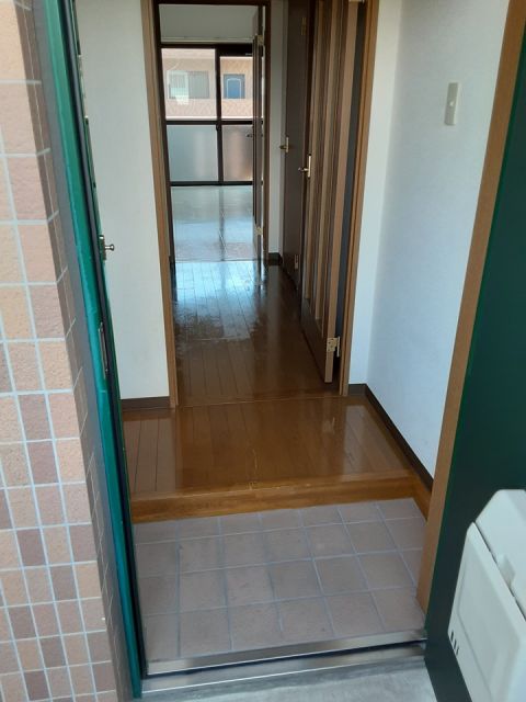 玄関