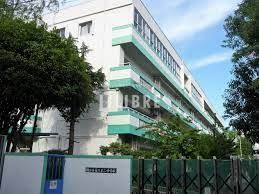 中学校　国分寺市立第二中学校（中学校）まで750m