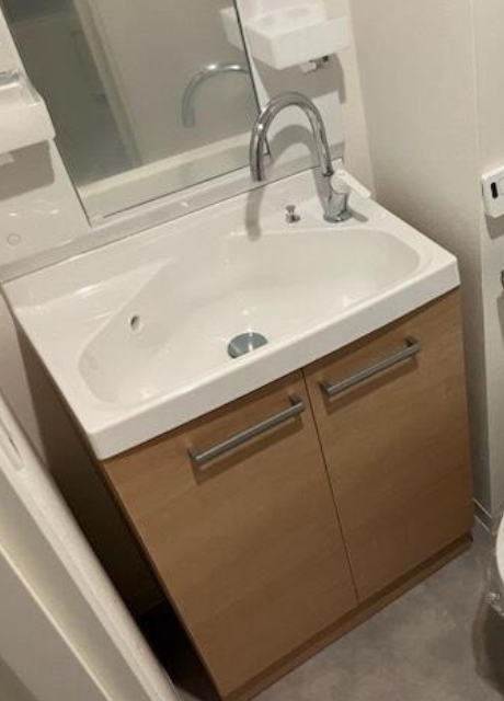 洗面設備　参照：別部屋です