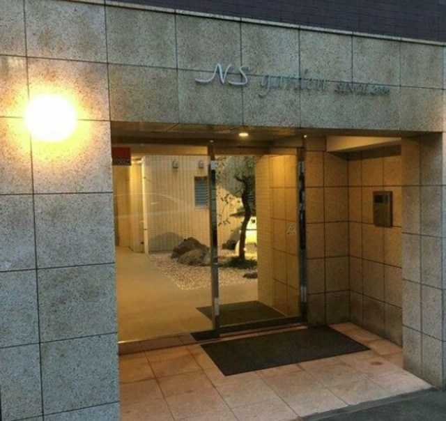 エントランス　１