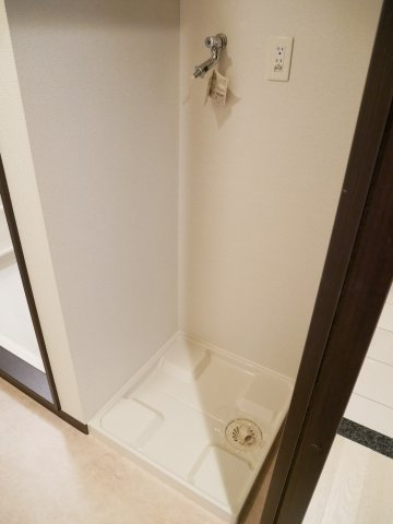 その他　同型２０３号室