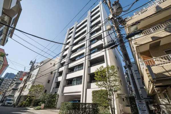 建物外観　分譲賃貸マンションです