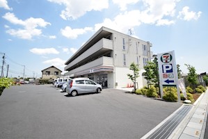 コンビニ　セブンイレブン 川口安行藤八店（コンビニ）まで672m