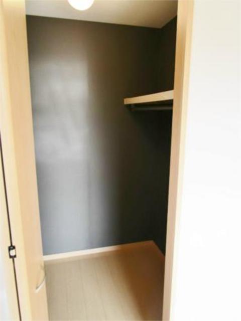 収納　ウォークインクローゼット