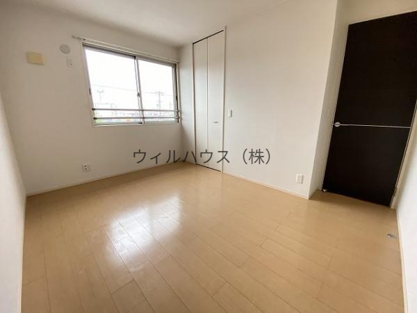 その他部屋・スペース　明るい洋室！