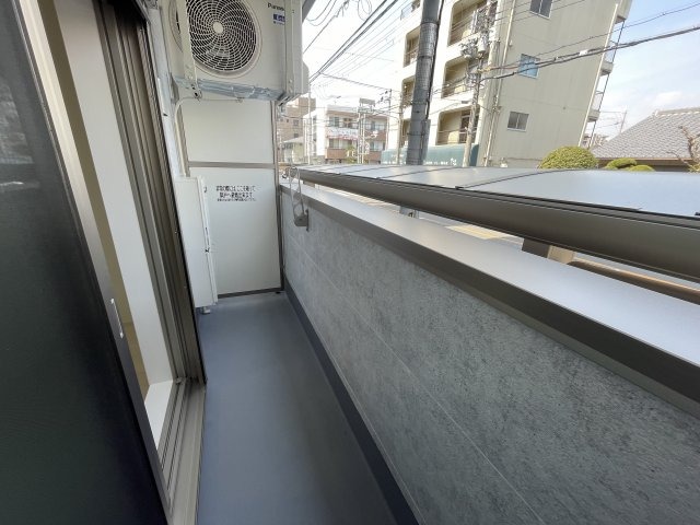 バルコニー　広々としたバルコニーです