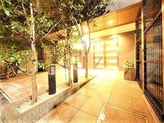 アヴァンツァーレ川崎イースト