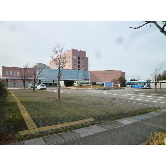 病院　済生会富山病院（病院）まで1500m