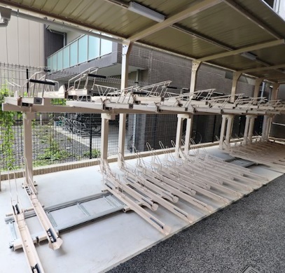 駐車場　駐輪場