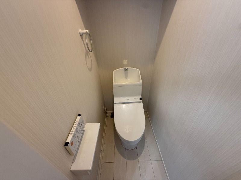 江東区東陽5丁目 貸家のトイレ写真