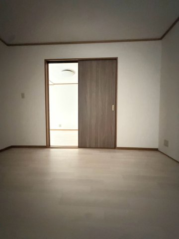 アーバンコスモの居間写真