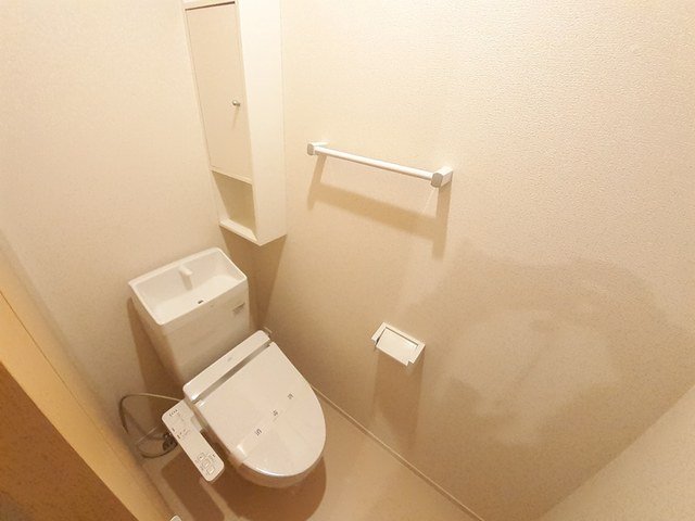 トイレ　トイレもきれいです