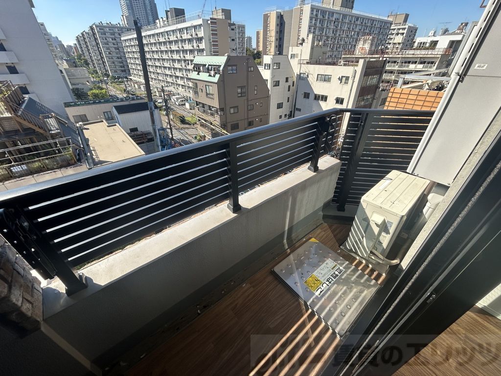 バルコニー　バルコニー