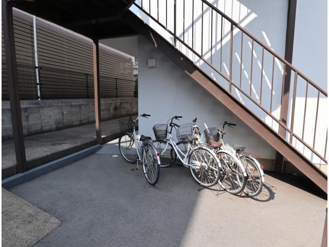 近鉄奈良線 生駒駅 徒歩9分 3階建 築35年の外観写真
