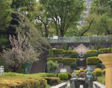 公園　礫川公園（公園）まで1010m