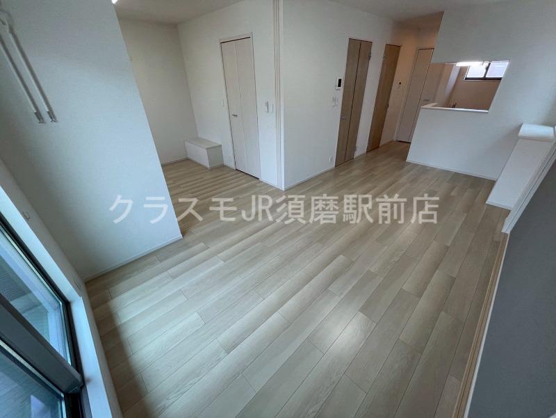 パルファン南落合02の居間写真