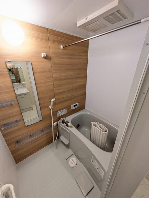ファミユ二軒茶屋の風呂写真