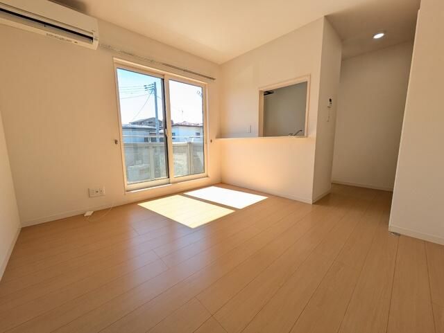 ファミユ二軒茶屋の居間写真