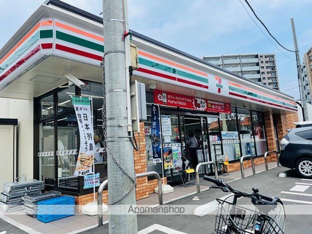コンビニ　セブンイレブン（コンビニ）まで342m