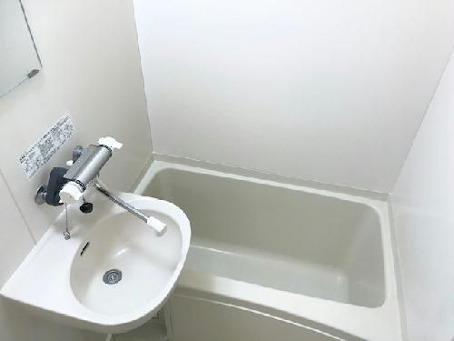 レオパレス花の風呂写真