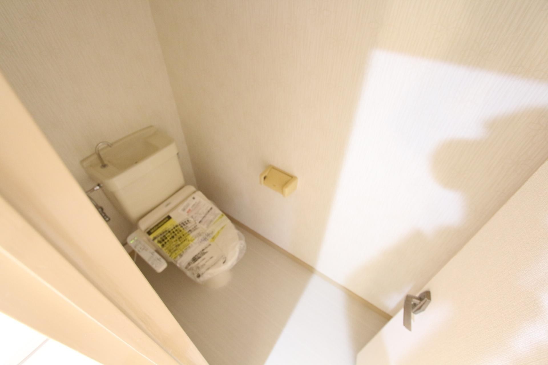 トイレ　同タイプ・部屋参考