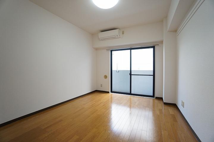 居室・リビング　居室※別部屋参考写真