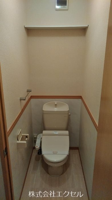 ＪＲ青梅線 河辺駅 徒歩18分 2階建 築15年のトイレ写真