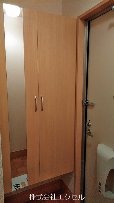 ＪＲ青梅線 河辺駅 徒歩18分 2階建 築15年の玄関写真