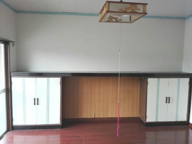 蒲生岡本町貸家の居間写真
