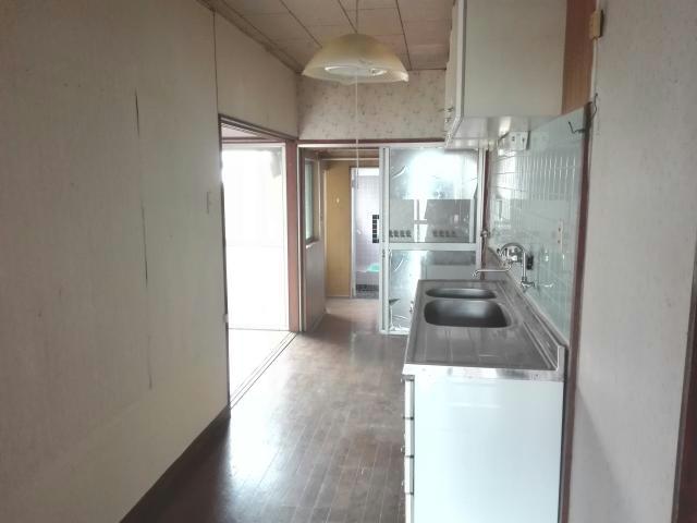 蒲生岡本町貸家のキッチン写真