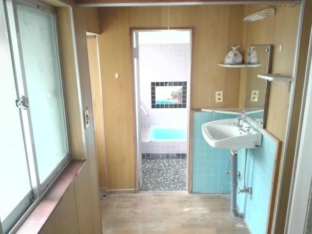 蒲生岡本町貸家の内装写真