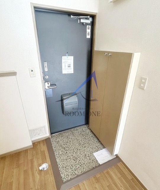 玄関　玄関です。