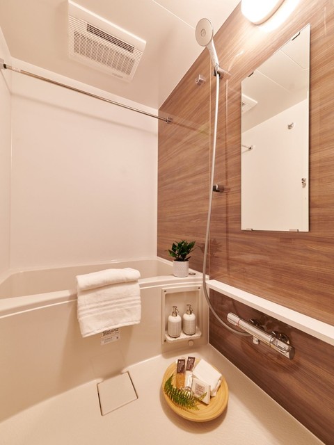 バス・シャワールーム　※写真は同タイプ住戸です。